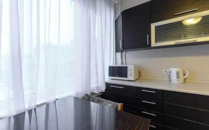 Amazing Opera View Apartment Киев Екстериор снимка